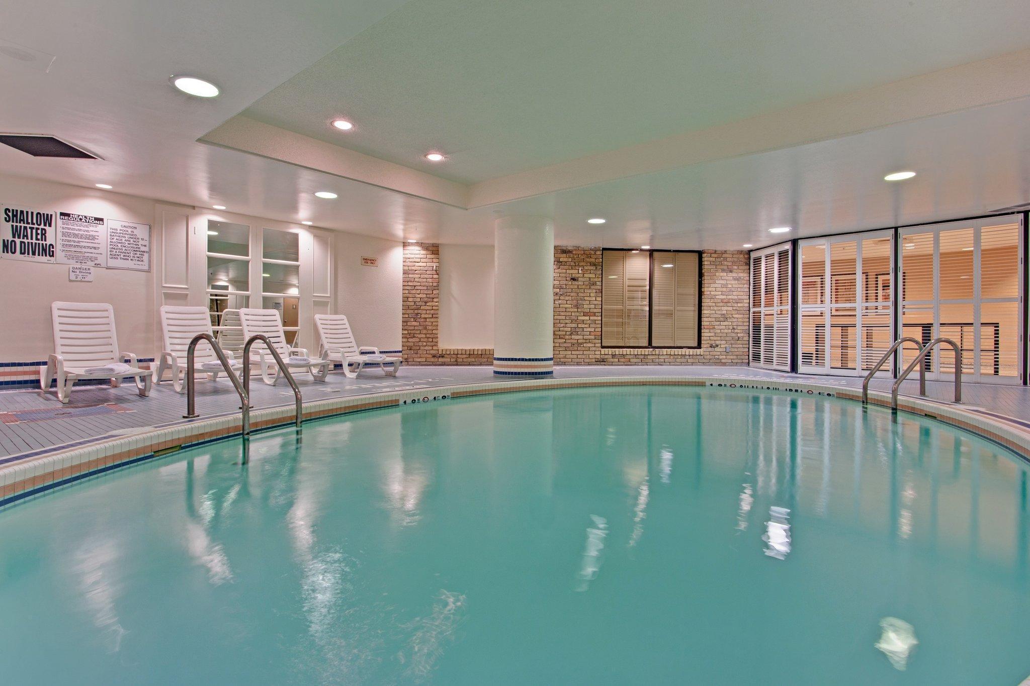 Hotel Crowne Plaza Toronto Airport By Ihg Exterior foto