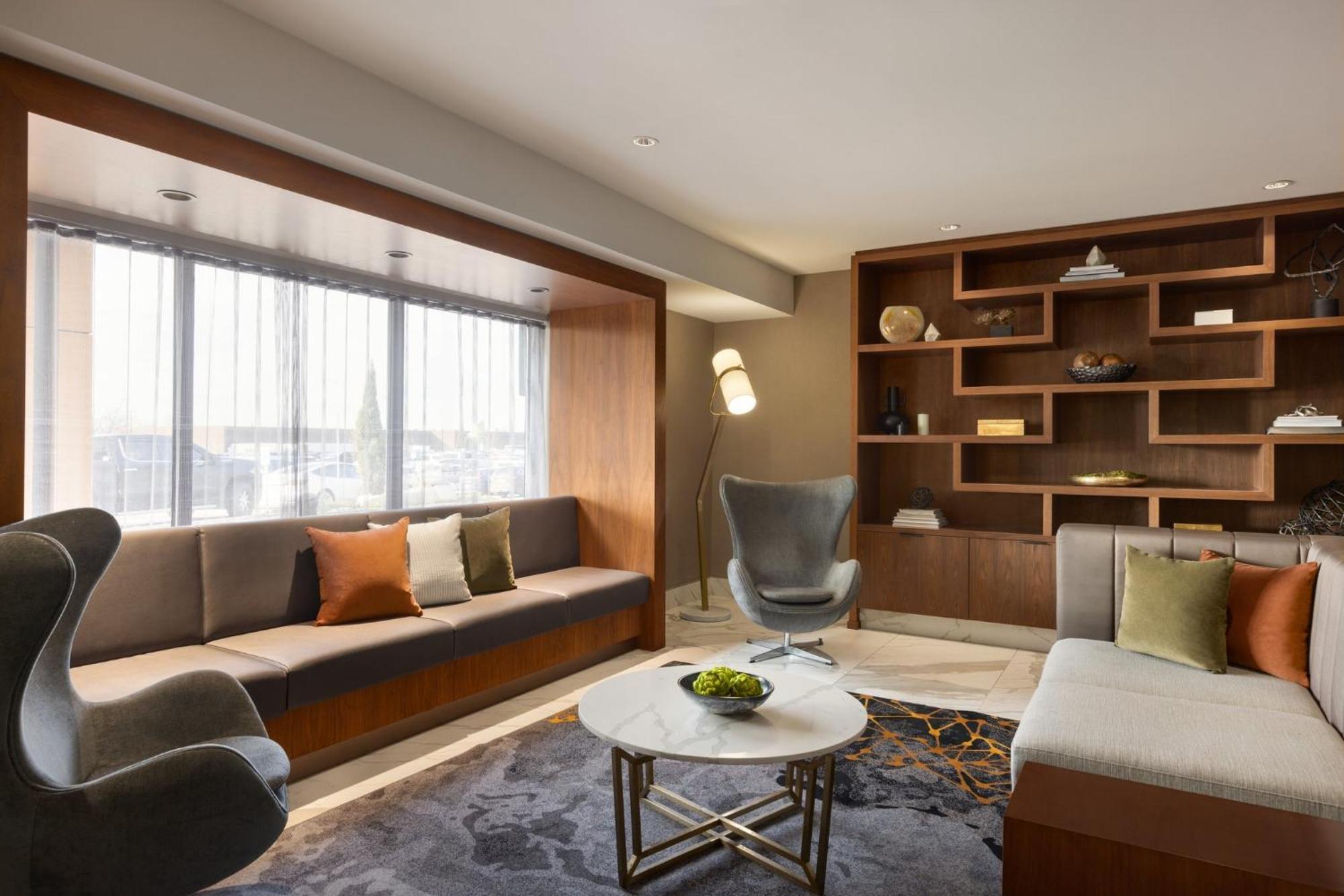 Hotel Crowne Plaza Toronto Airport By Ihg Exterior foto