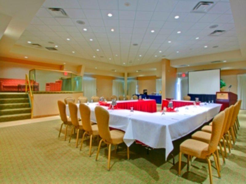 Hotel Crowne Plaza Toronto Airport By Ihg Exterior foto
