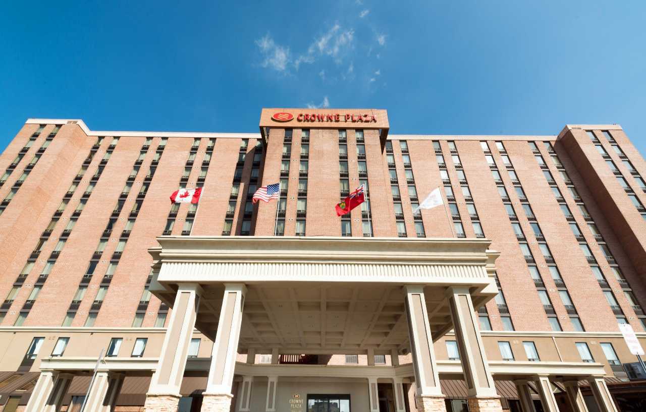 Hotel Crowne Plaza Toronto Airport By Ihg Exterior foto